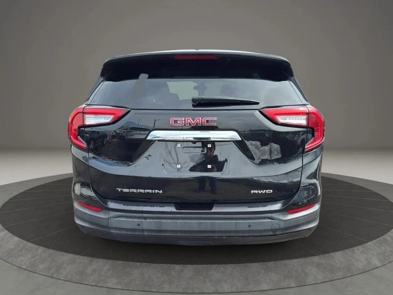 2022 GMC Terrain - Image 6 of 12