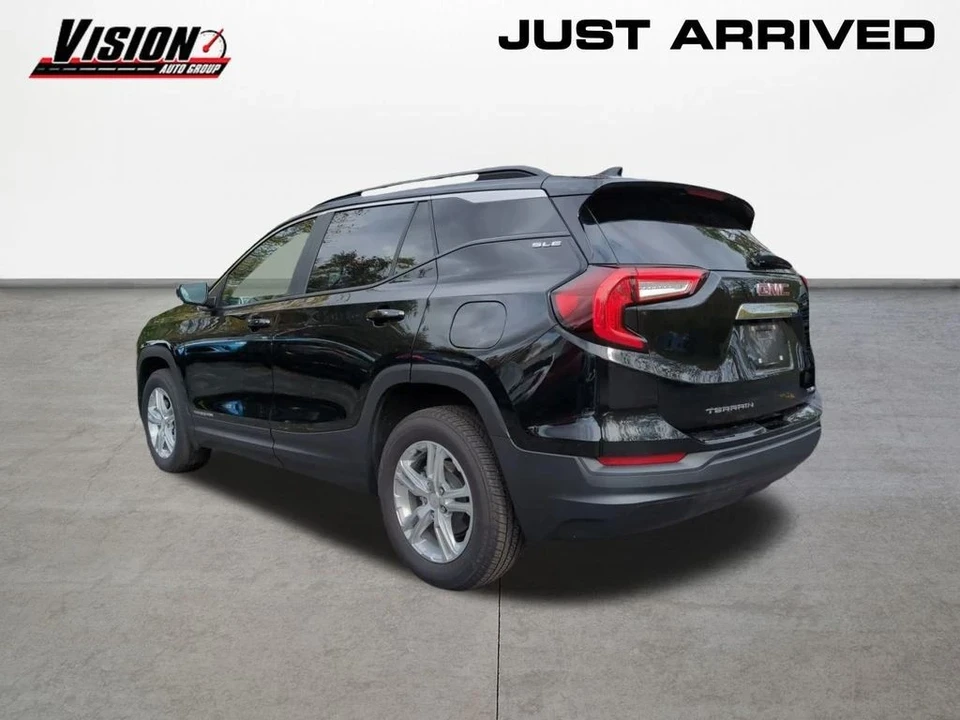 2022 GMC Terrain - Image 7 of 9