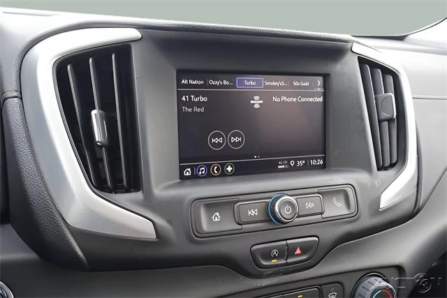 2022 GMC Terrain - Image 14 of 21