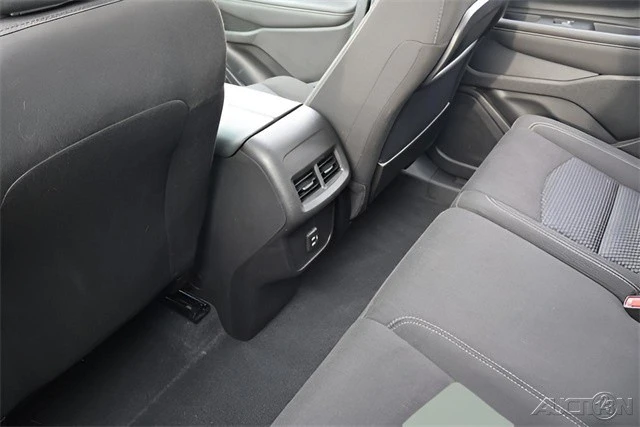 2022 GMC Terrain - Image 10 of 21