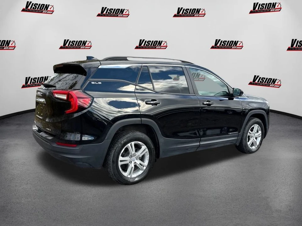 2022 GMC Terrain - Image 5 of 12