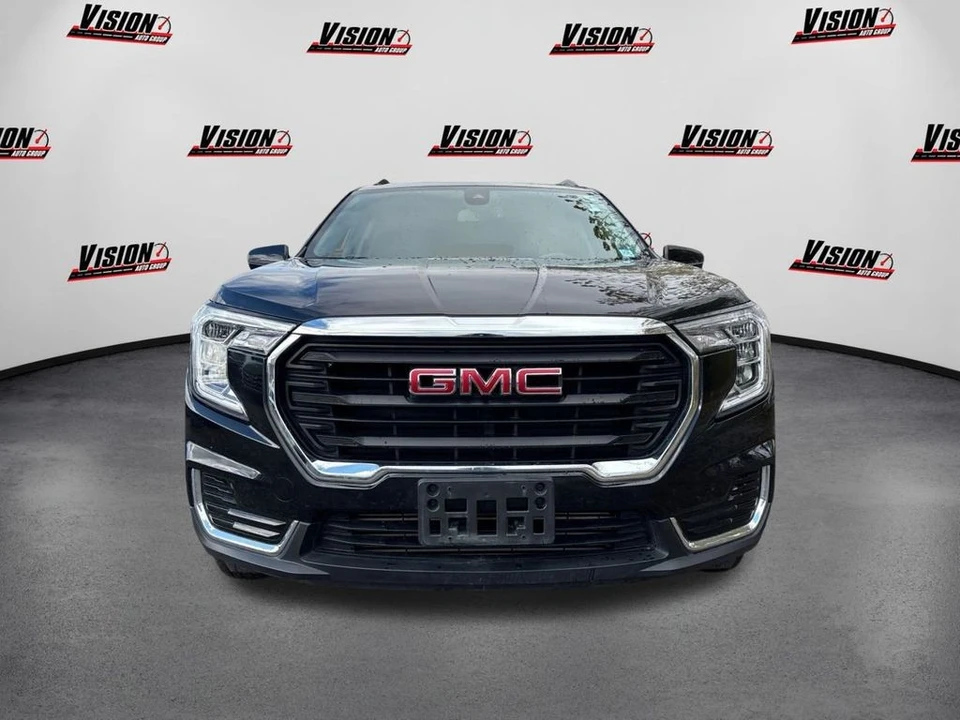 2022 GMC Terrain - Image 2 of 12