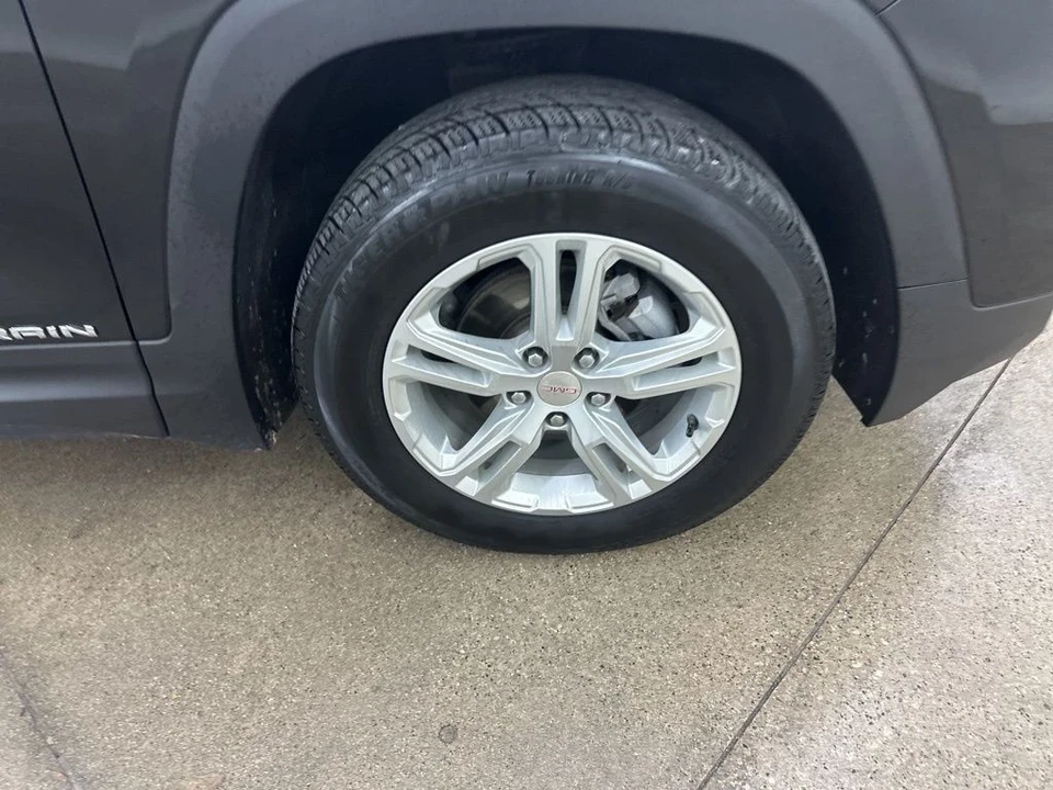 2022 GMC Terrain - Image 15 of 21