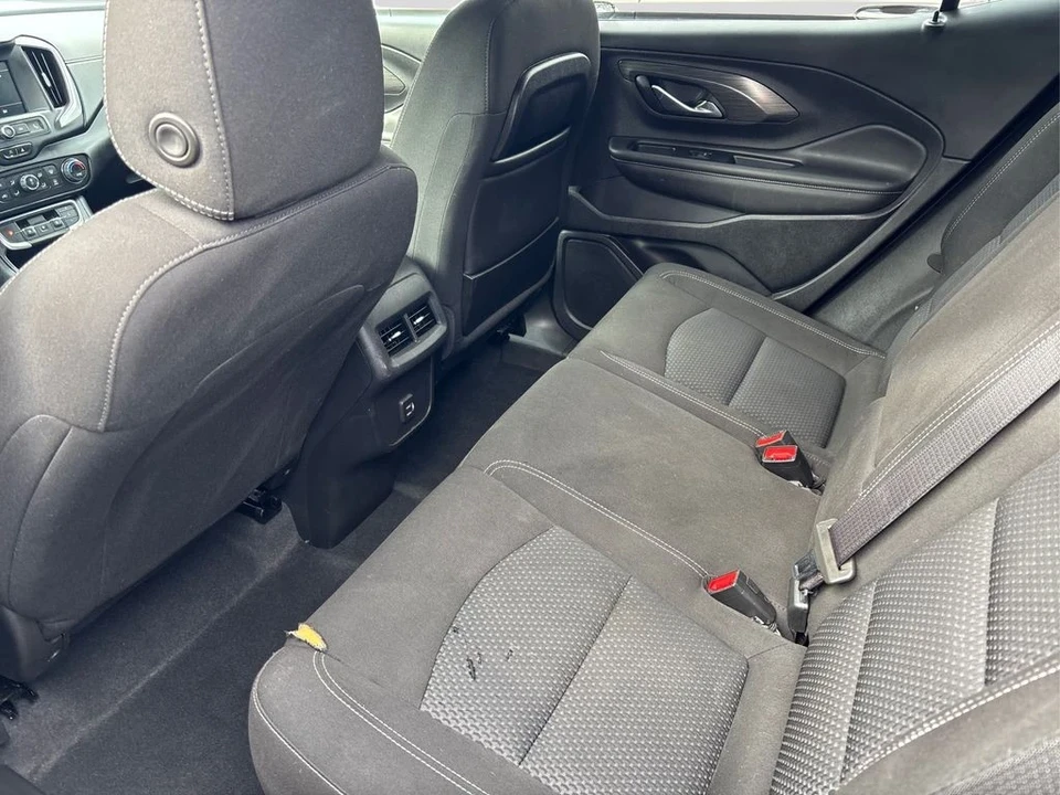 2022 GMC Terrain - Image 10 of 12