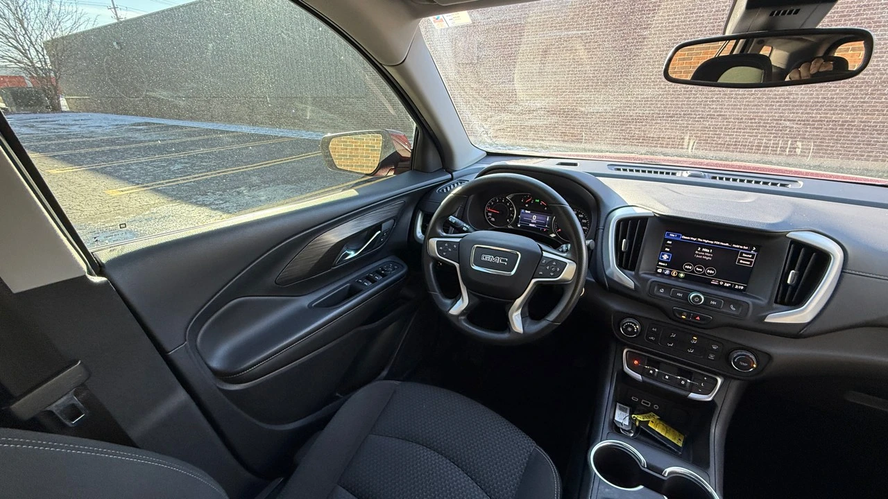 2022 GMC Terrain - Image 12 of 21