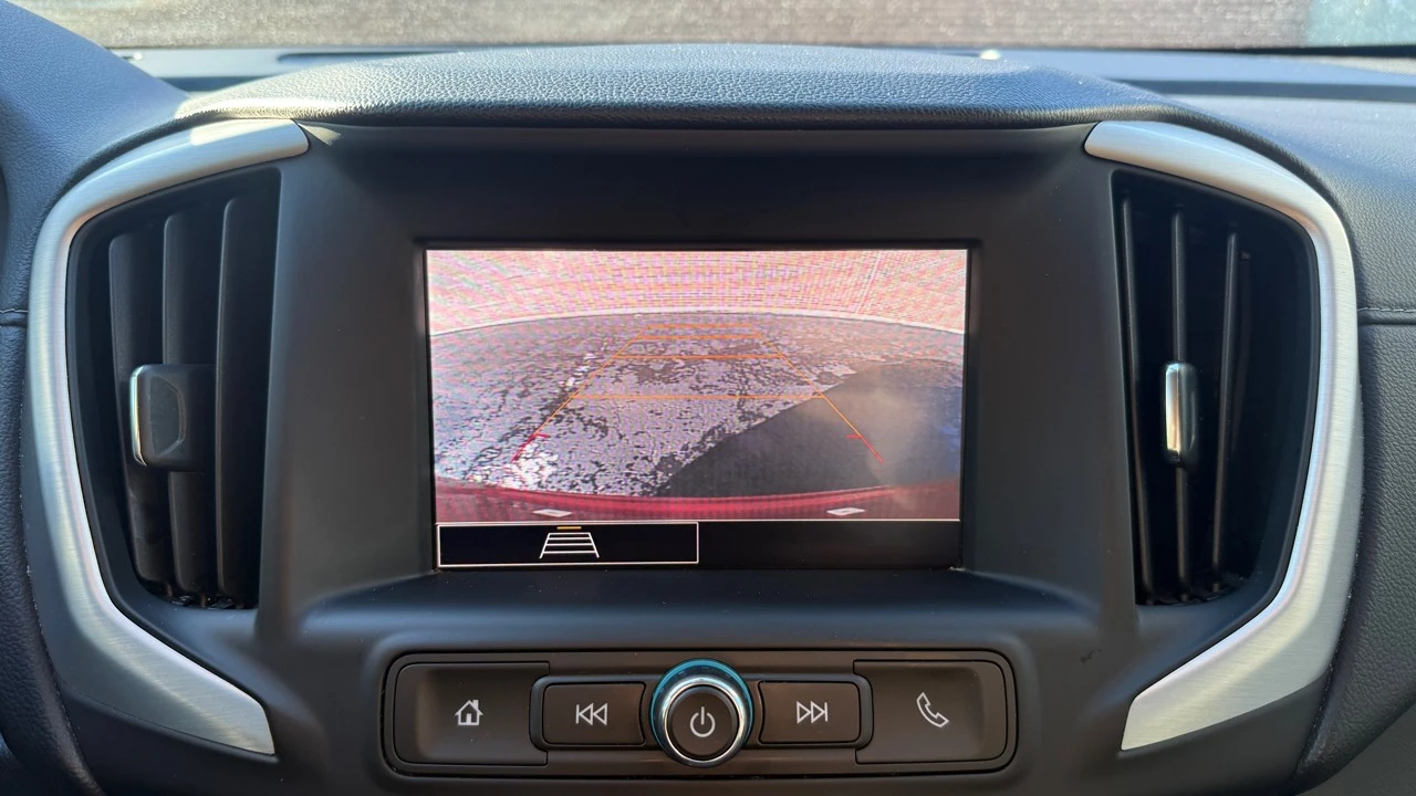 2022 GMC Terrain - Image 18 of 21