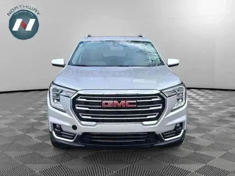 2022 GMC Terrain - Image 8 of 12