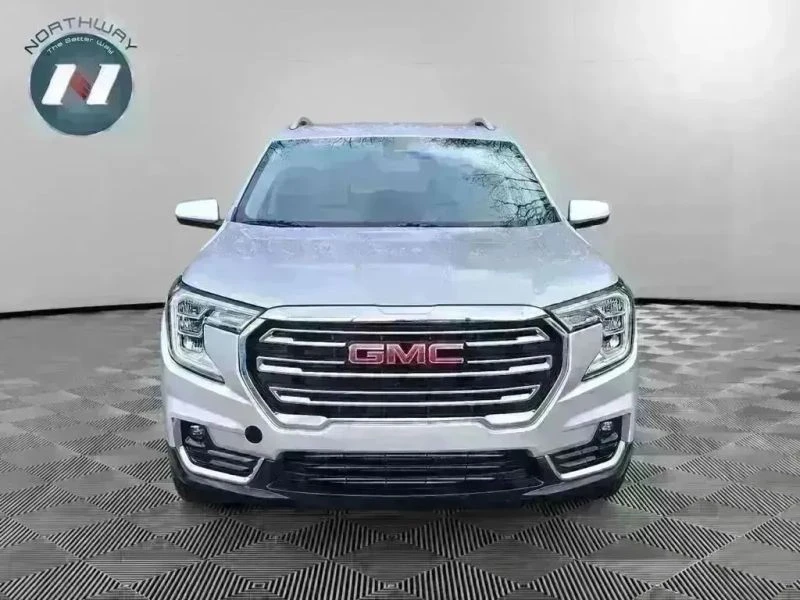 2022 GMC Terrain - Image 8 of 12