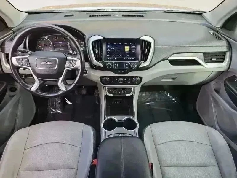2022 GMC Terrain - Image 10 of 12