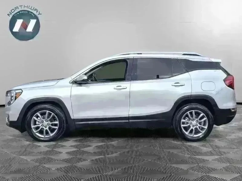 2022 GMC Terrain - Image 2 of 12
