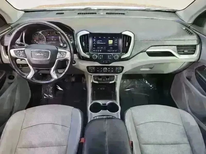 2022 GMC Terrain - Image 10 of 12