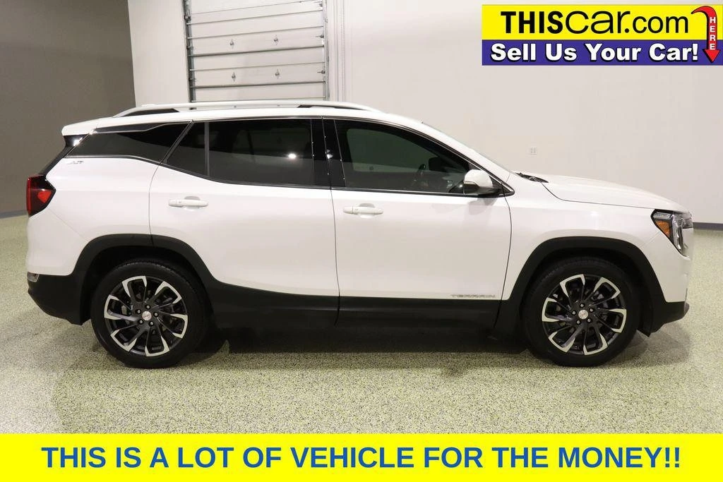 2022 GMC Terrain - Image 10 of 12