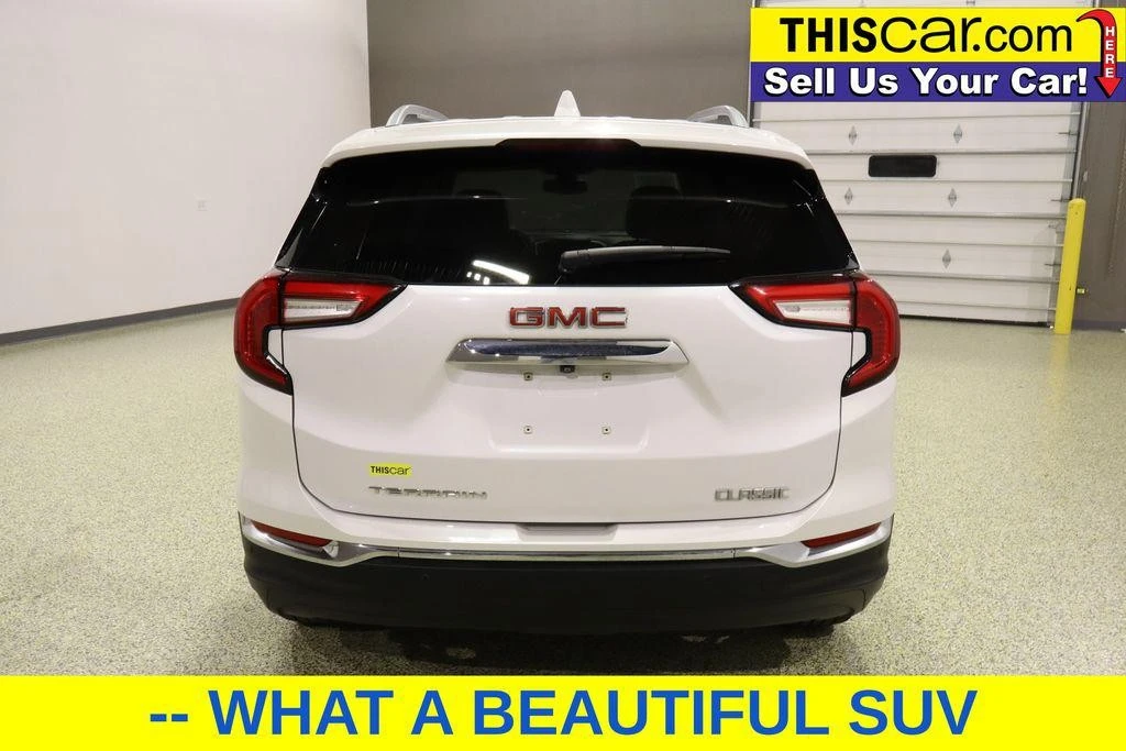 2022 GMC Terrain - Image 8 of 12