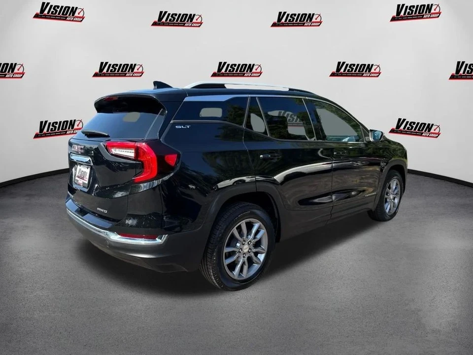 2022 GMC Terrain - Image 5 of 12