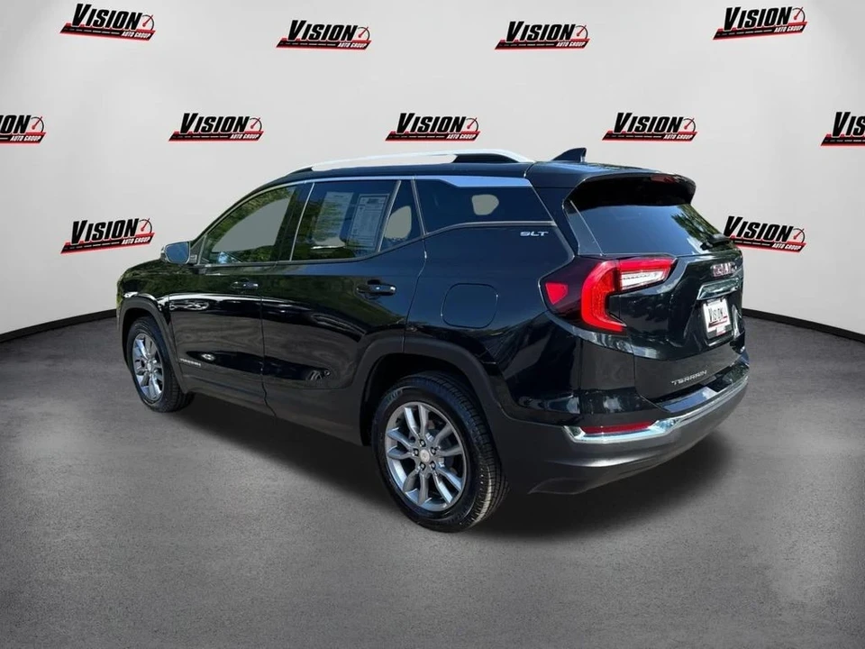 2022 GMC Terrain - Image 7 of 12
