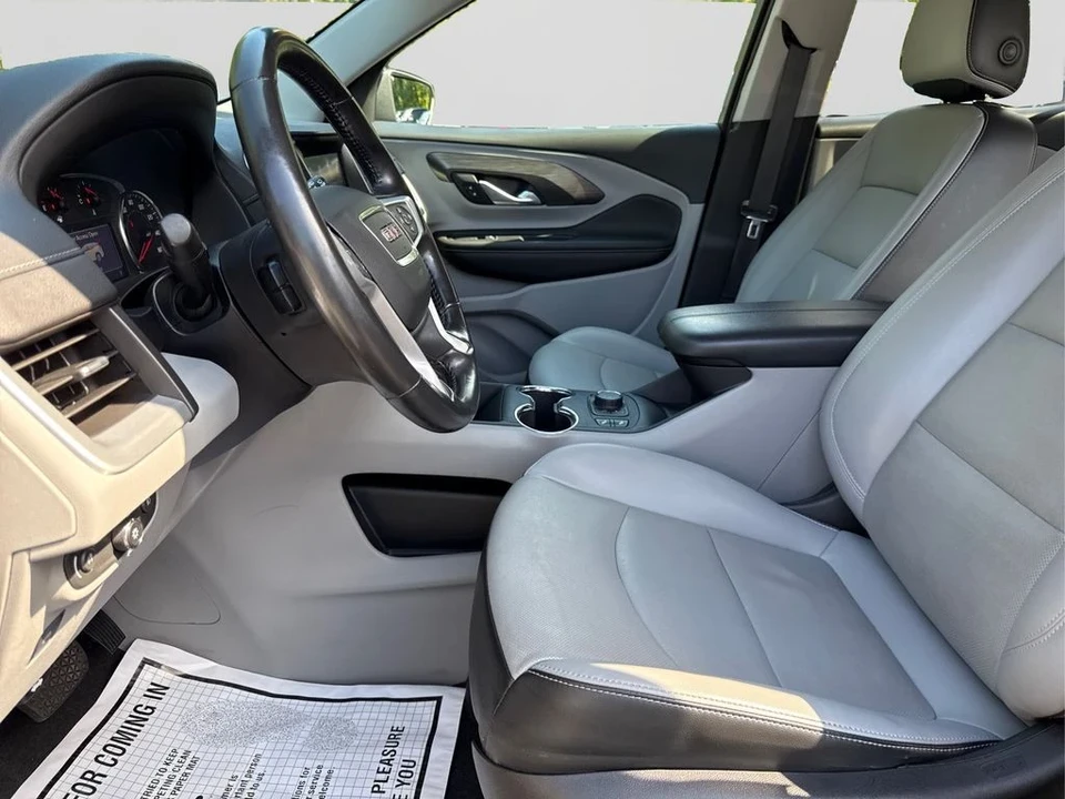 2022 GMC Terrain - Image 9 of 12