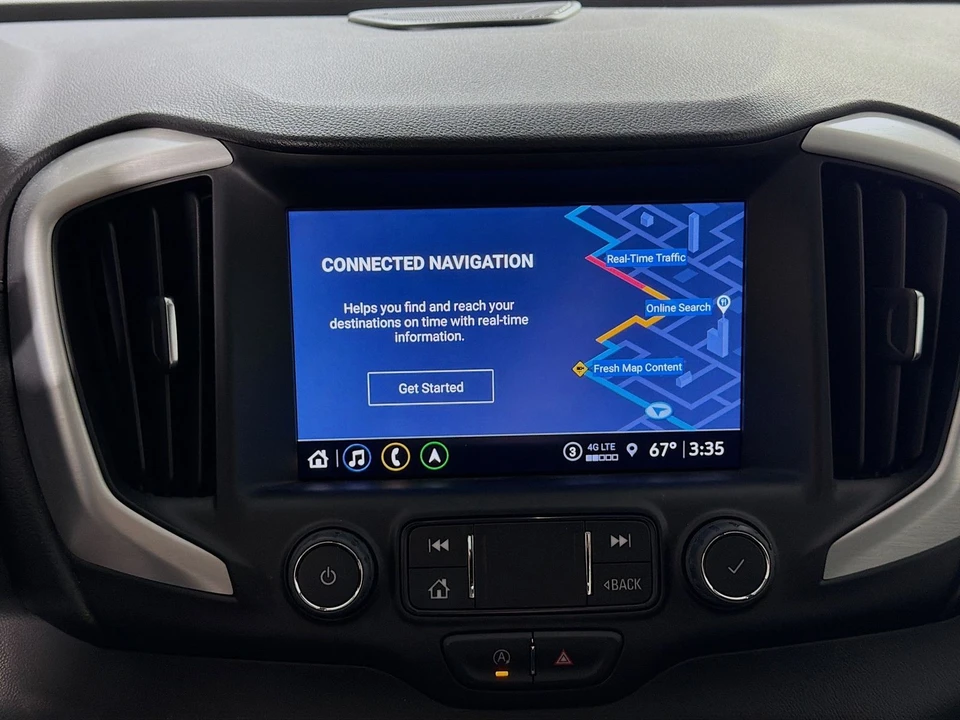 2022 GMC Terrain - Image 17 of 21