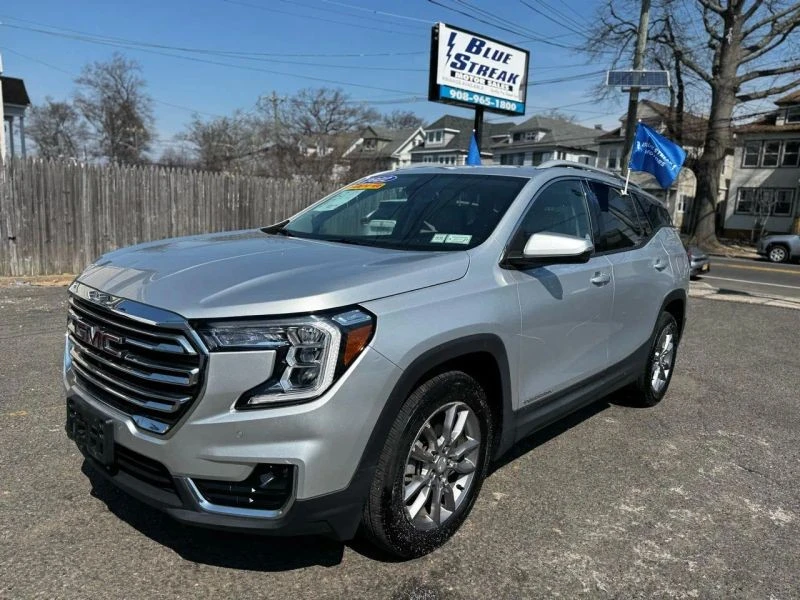 2022 GMC Terrain - Image 5 of 12