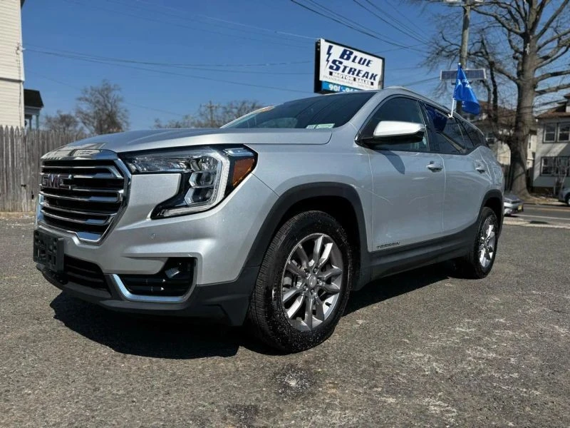 2022 GMC Terrain - Image 6 of 12