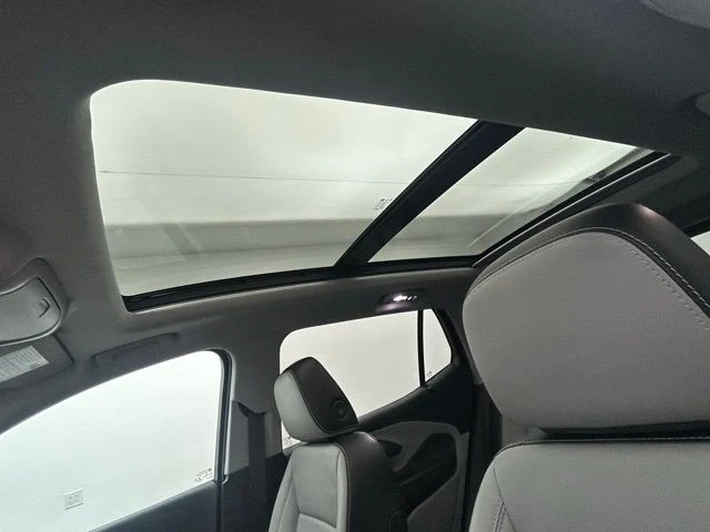 2022 GMC Terrain - Image 10 of 12