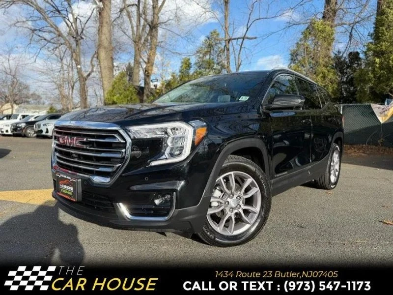 2022 GMC Terrain - Image 2 of 12