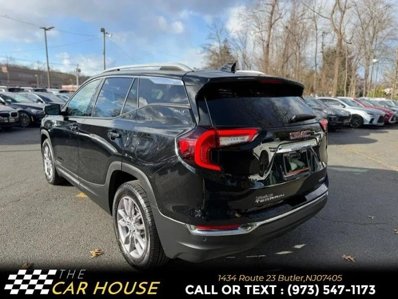 2022 GMC Terrain - Image 11 of 12