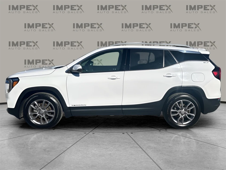 2022 GMC Terrain - Image 2 of 12