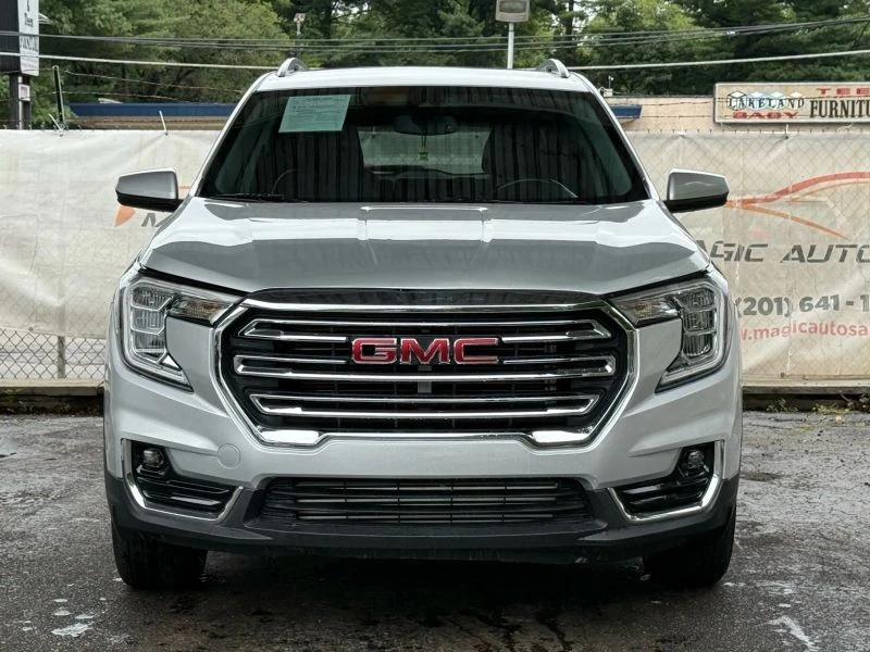2022 GMC Terrain - Image 5 of 12