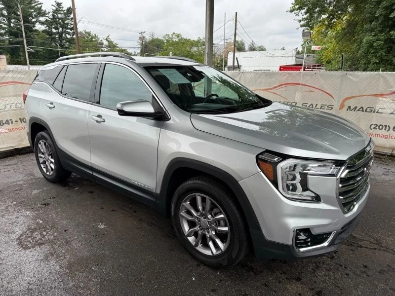 2022 GMC Terrain - Image 7 of 12