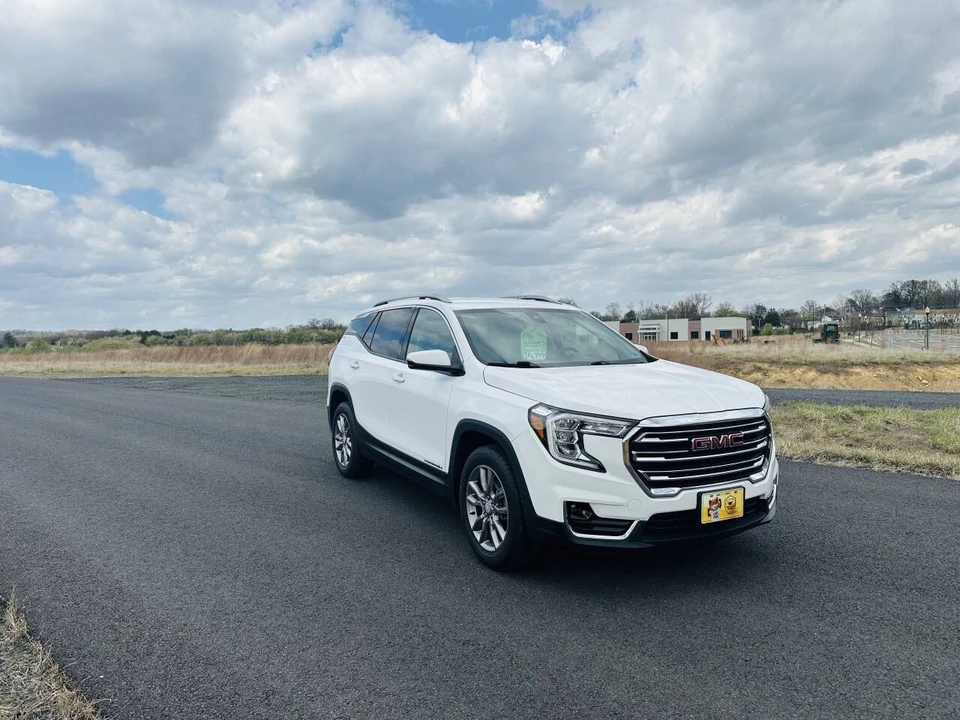 2022 GMC Terrain - Image 3 of 21