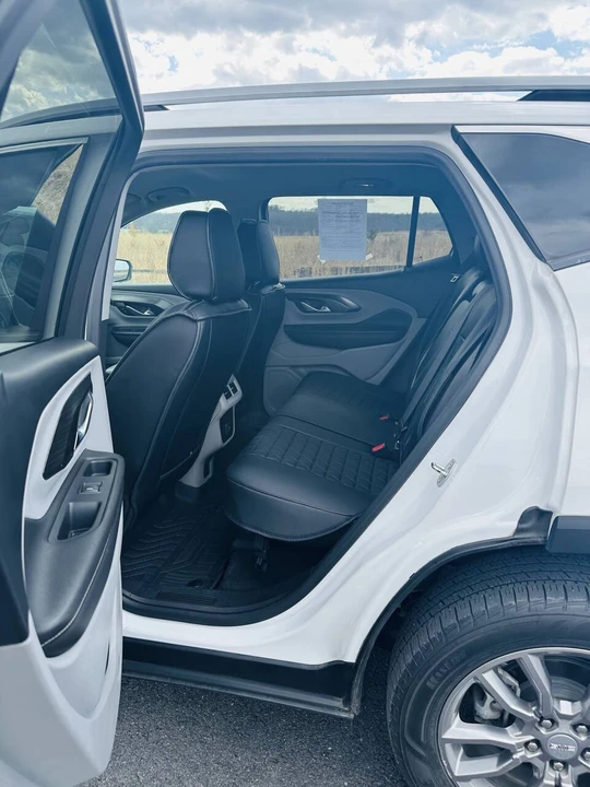 2022 GMC Terrain - Image 12 of 21