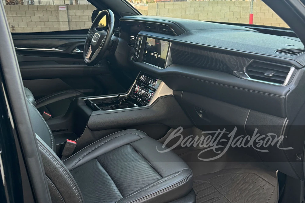 2022 GMC Yukon 5th Gen - Image 2 of 14