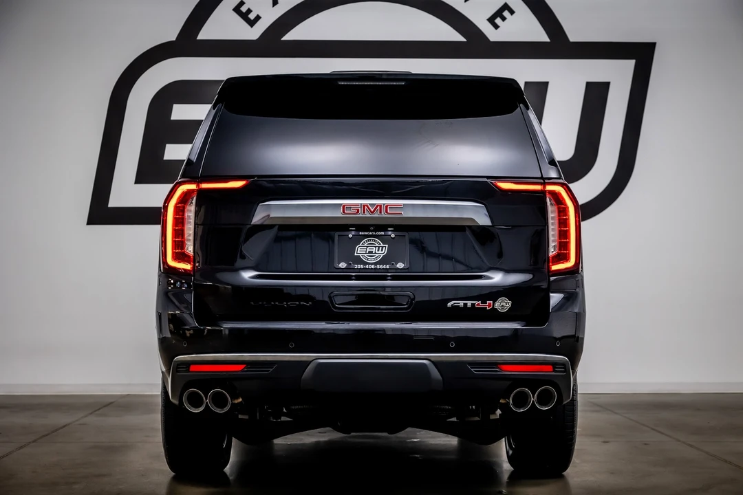 2022 GMC Yukon 5th Gen - Image 11 of 12