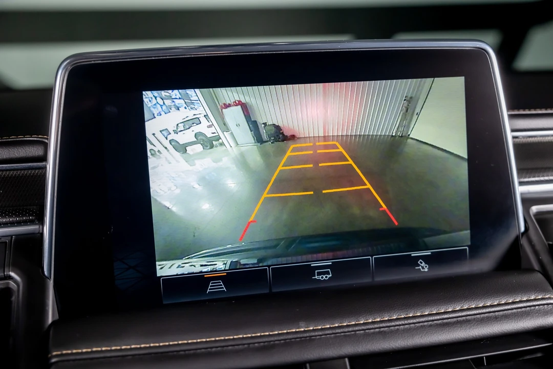 2022 GMC Yukon 5th Gen - Image 12 of 12