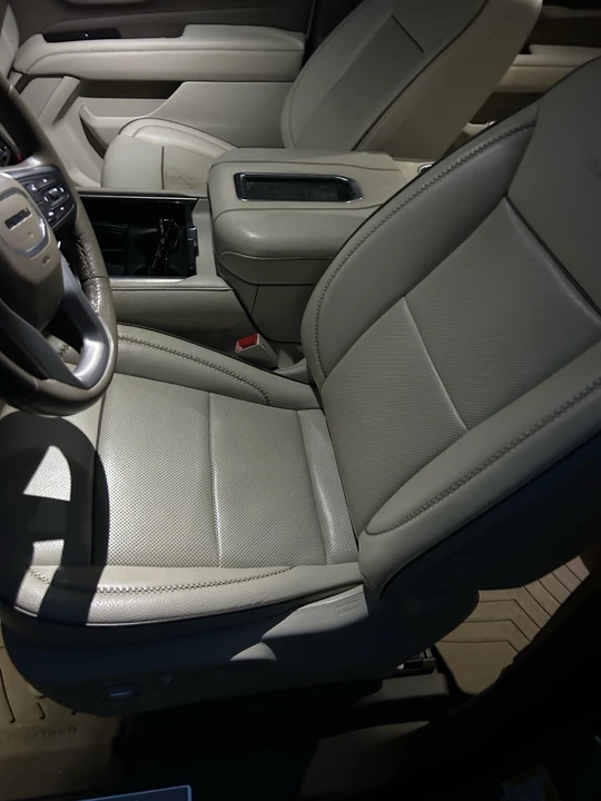 2022 GMC Yukon 5th Gen - Image 13 of 21