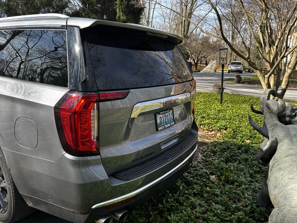 2022 GMC Yukon 5th Gen - Image 5 of 21
