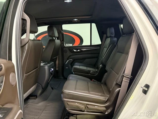 2022 GMC Yukon 5th Gen - Image 17 of 21