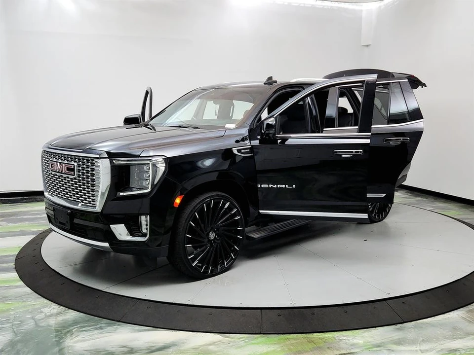 2022 GMC Yukon 5th Gen - Image 9 of 21