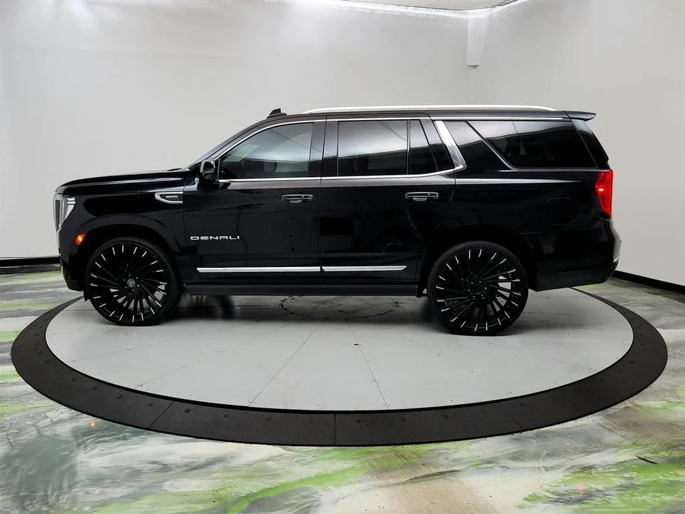 2022 GMC Yukon 5th Gen - Image 8 of 21