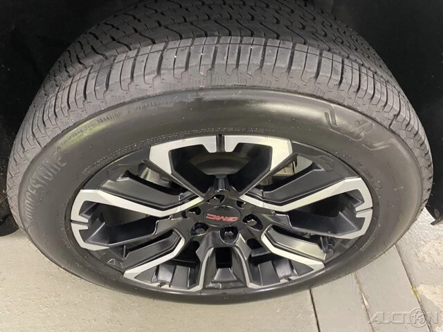 2022 GMC Yukon 5th Gen - Image 4 of 21