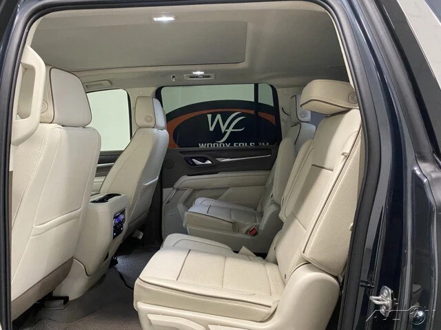2022 GMC Yukon 5th Gen - Image 15 of 21