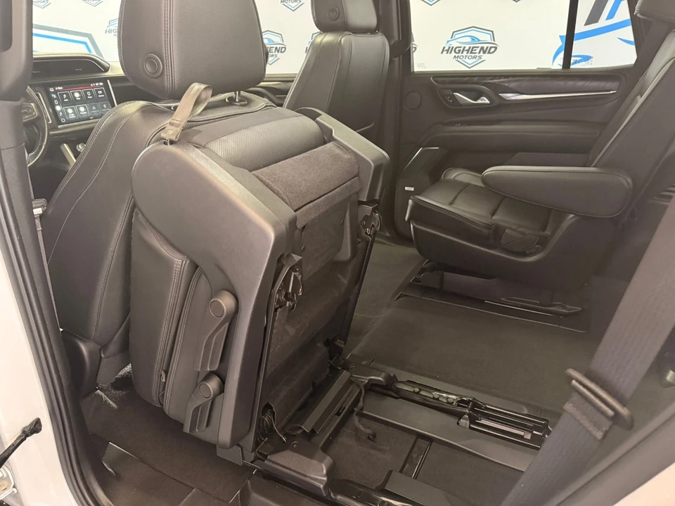 2022 GMC Yukon 5th Gen - Image 19 of 21