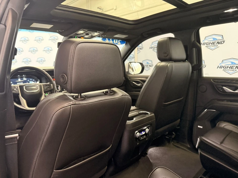 2022 GMC Yukon 5th Gen - Image 17 of 21