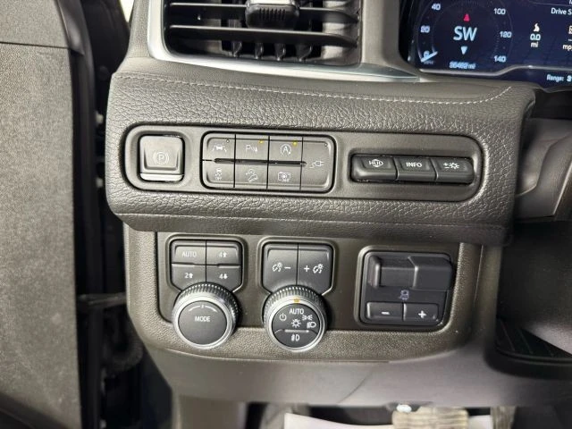 2022 GMC Yukon 5th Gen - Image 19 of 21