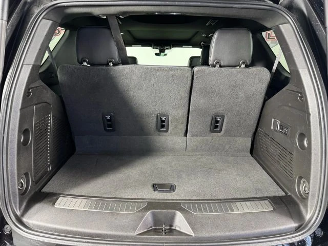 2022 GMC Yukon 5th Gen - Image 7 of 12