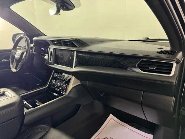 2022 GMC Yukon 5th Gen - Image 15 of 21