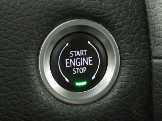 2022 GMC Yukon 5th Gen - Image 20 of 21