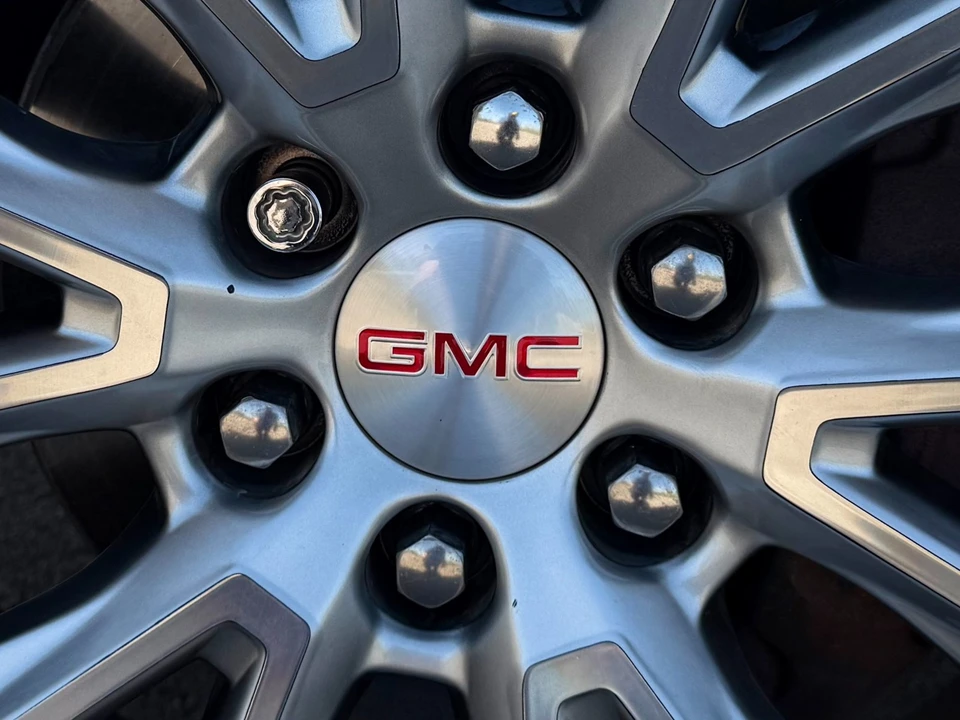 2022 GMC Yukon 5th Gen - Image 14 of 20