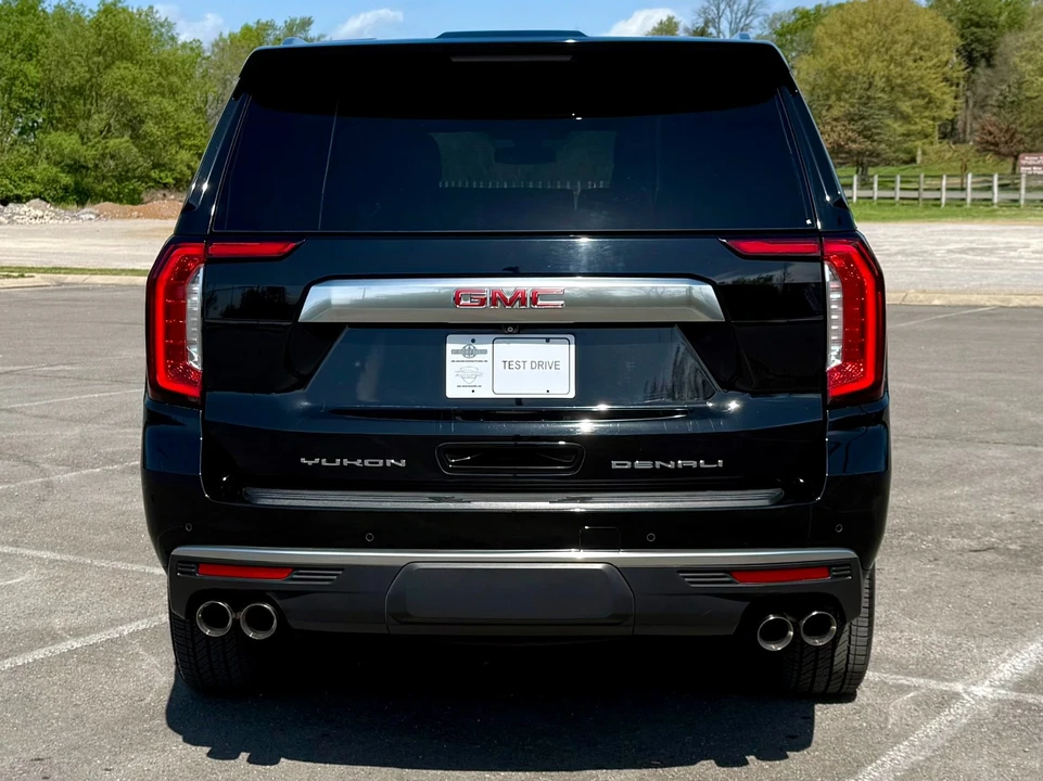 2022 GMC Yukon 5th Gen - Image 5 of 21