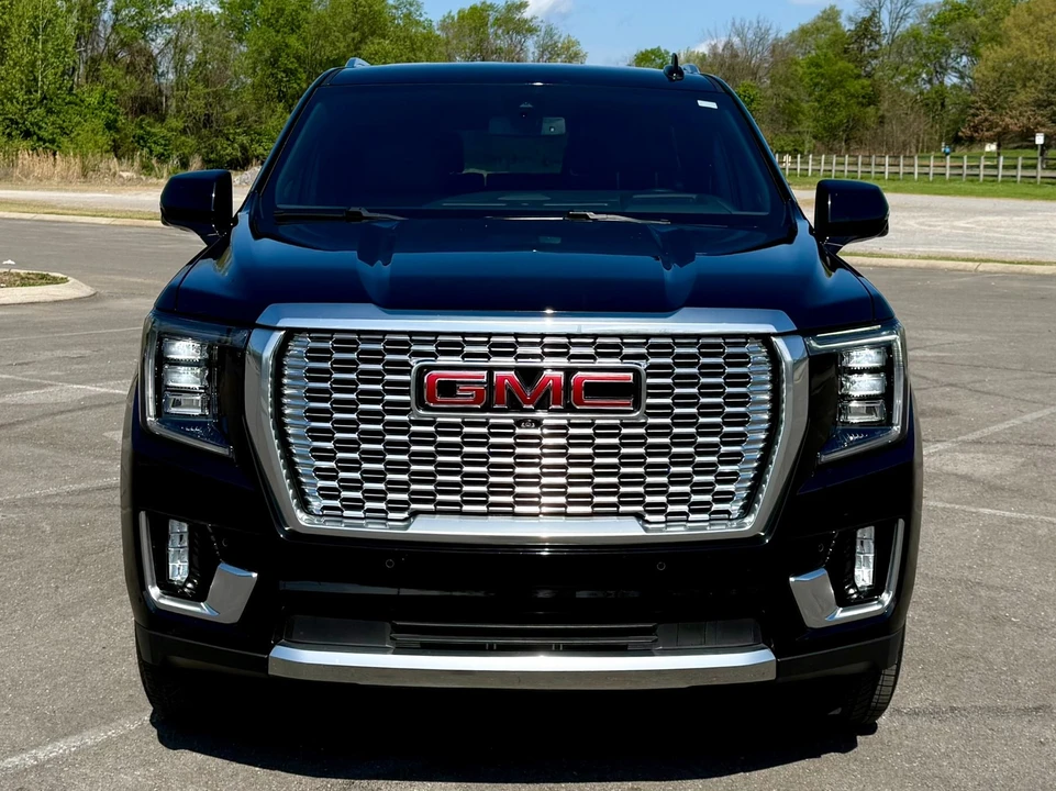 2022 GMC Yukon 5th Gen - Image 4 of 20